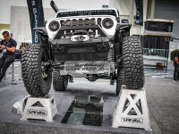 Силовой бампер передний RIVAL алюминиевый короткий для Jeep Wrangler JK, JL 2007+ (без ПТФ) 2D.2702.2-NL